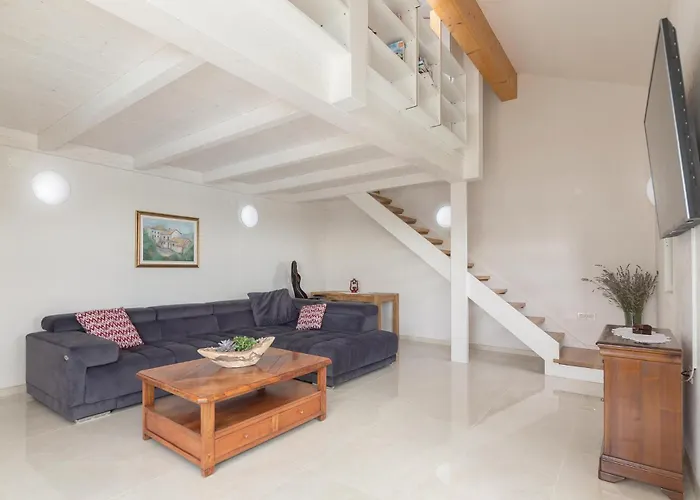 Lovely In With Sauna Vakantiehuis *